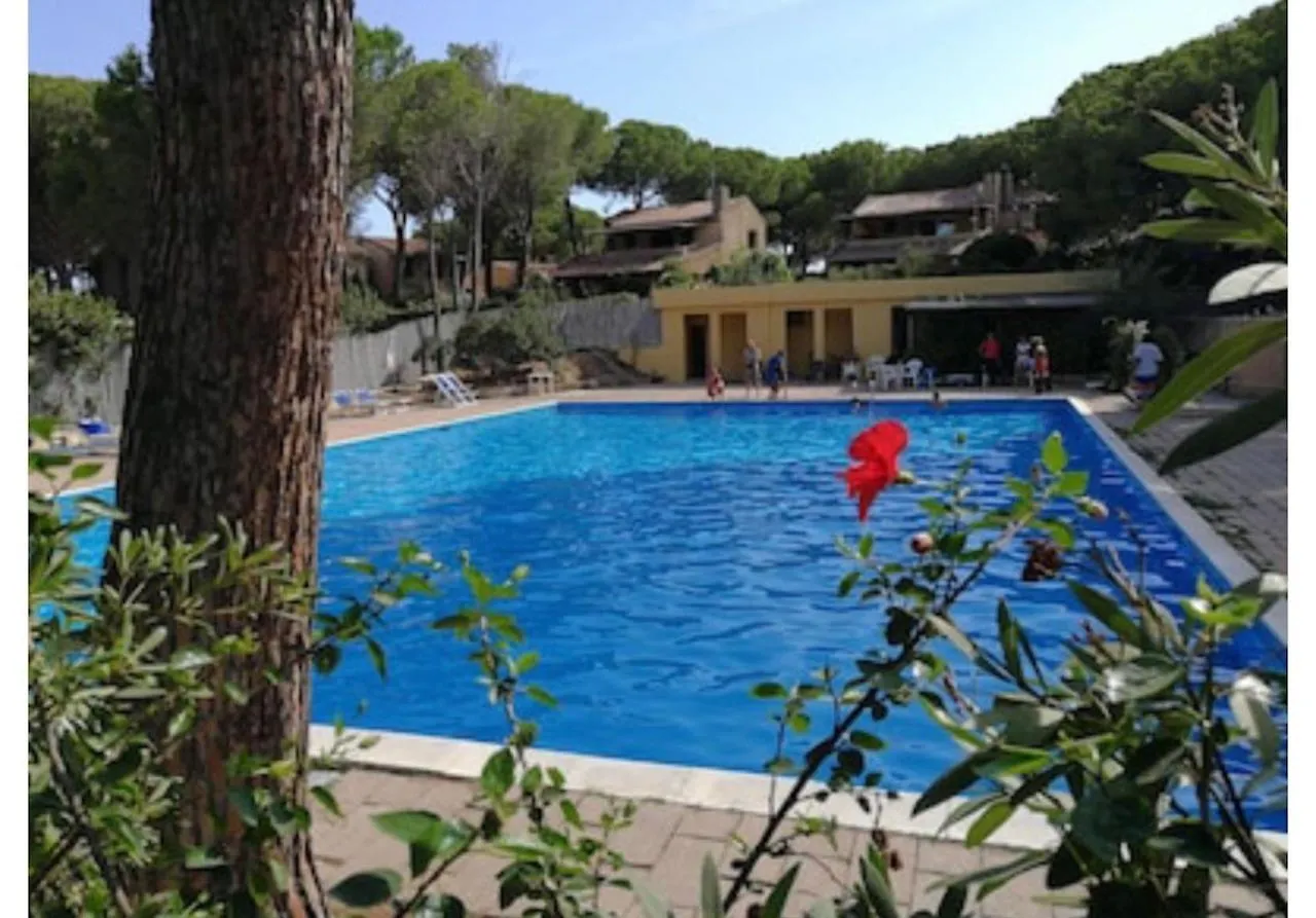 Santa Margherita Di Pula, Calaverde, Deliziosa Villetta 100 Metri Dal Mare Santa Margherita di Pula